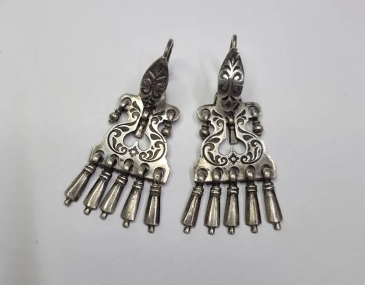 Серьги